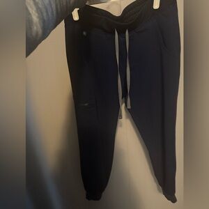 Figs Women’s Navy Zamora Scrub Pants